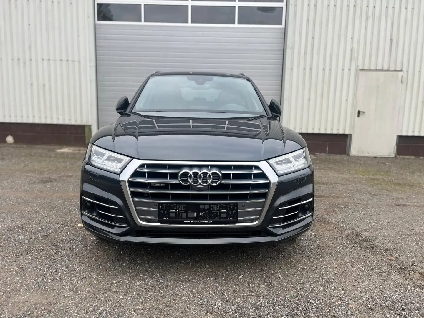 Audi Q5 50 TDI quattro design S-line/AHK/StdH/Matrix/ Grau - 2