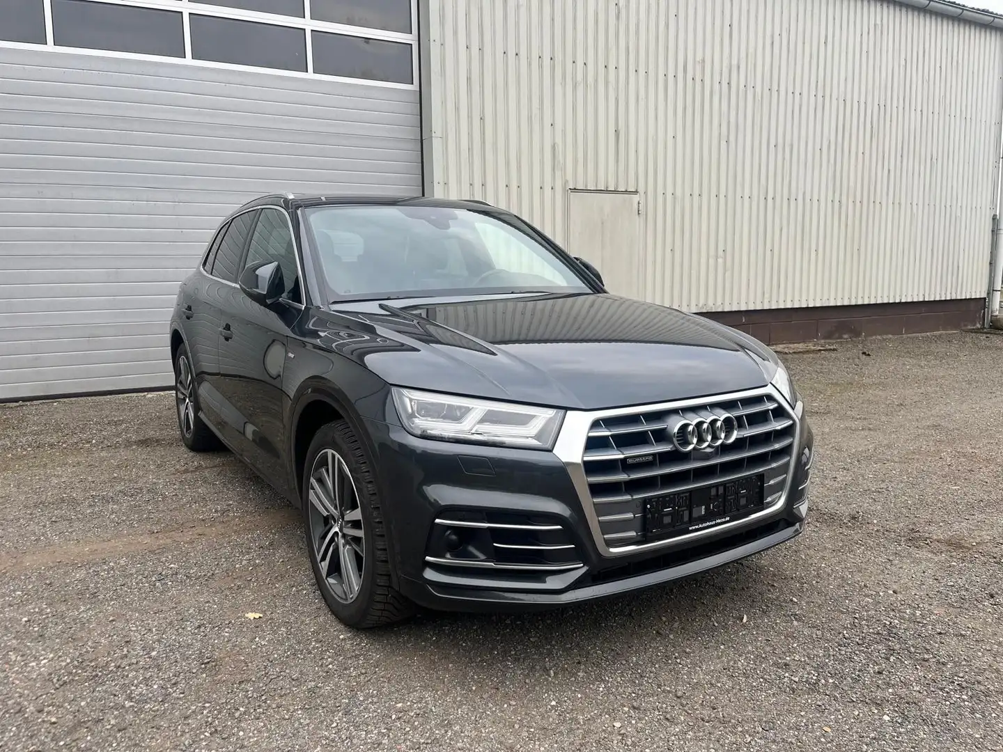Audi Q5 50 TDI quattro design S-line/AHK/StdH/Matrix/ Grau - 1