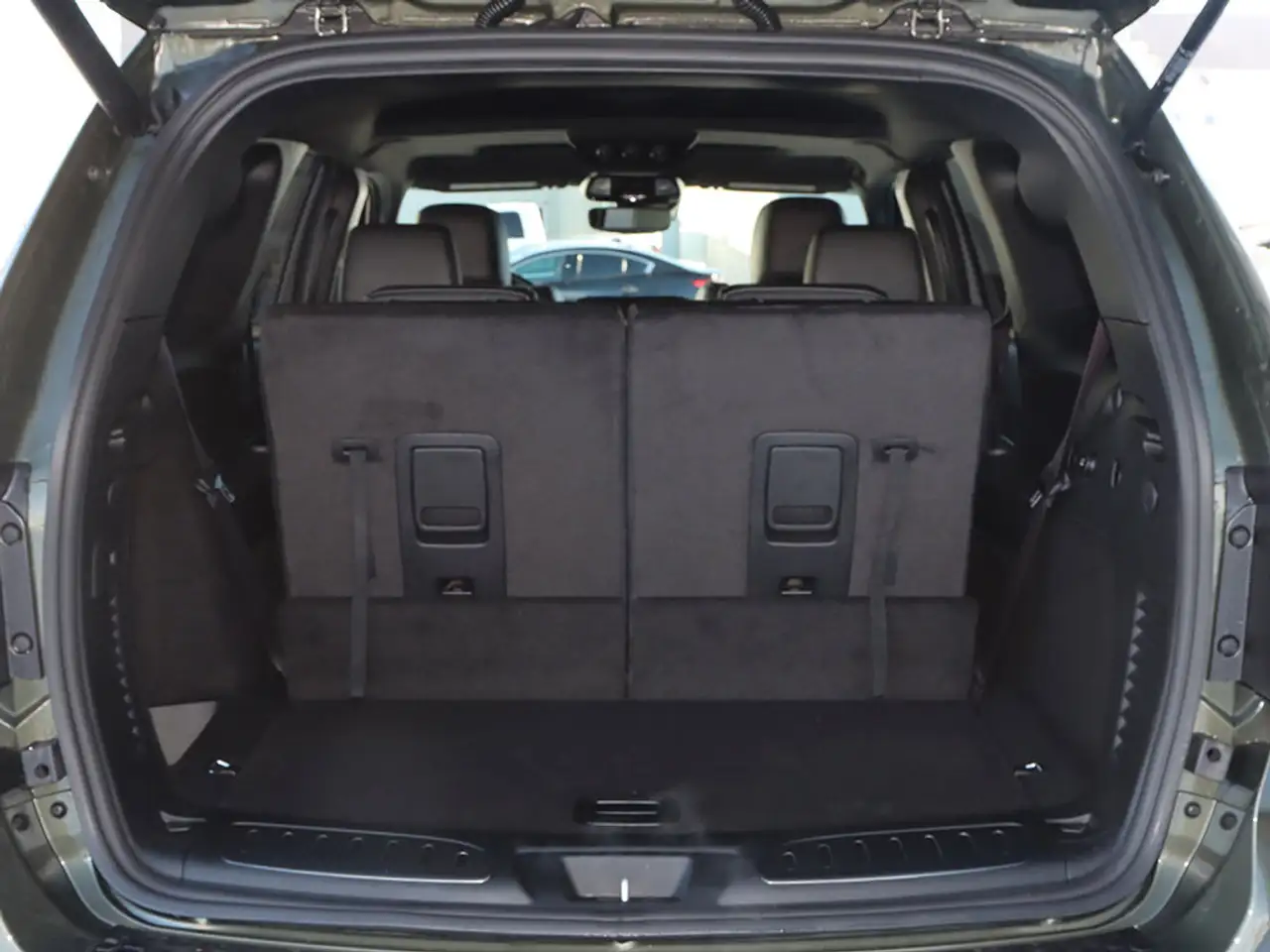 Dodge Durango снимка Dodge Durango