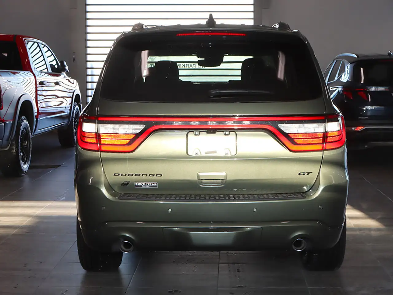Dodge Durango снимка Dodge Durango
