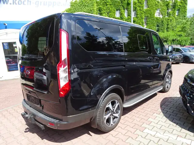 Ford Tourneo Custom view 6