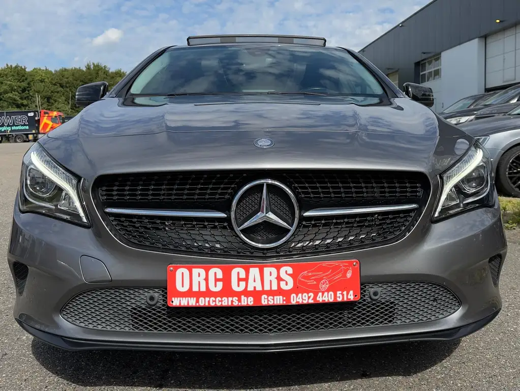 Mercedes-Benz CLA 220