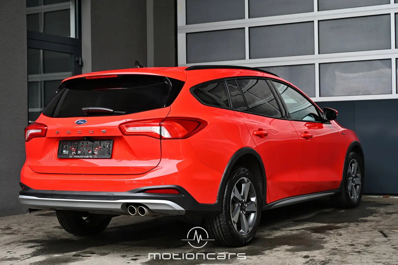 Ford Focus 1.0 EcoBoost Pickerl NEU Rot - 2