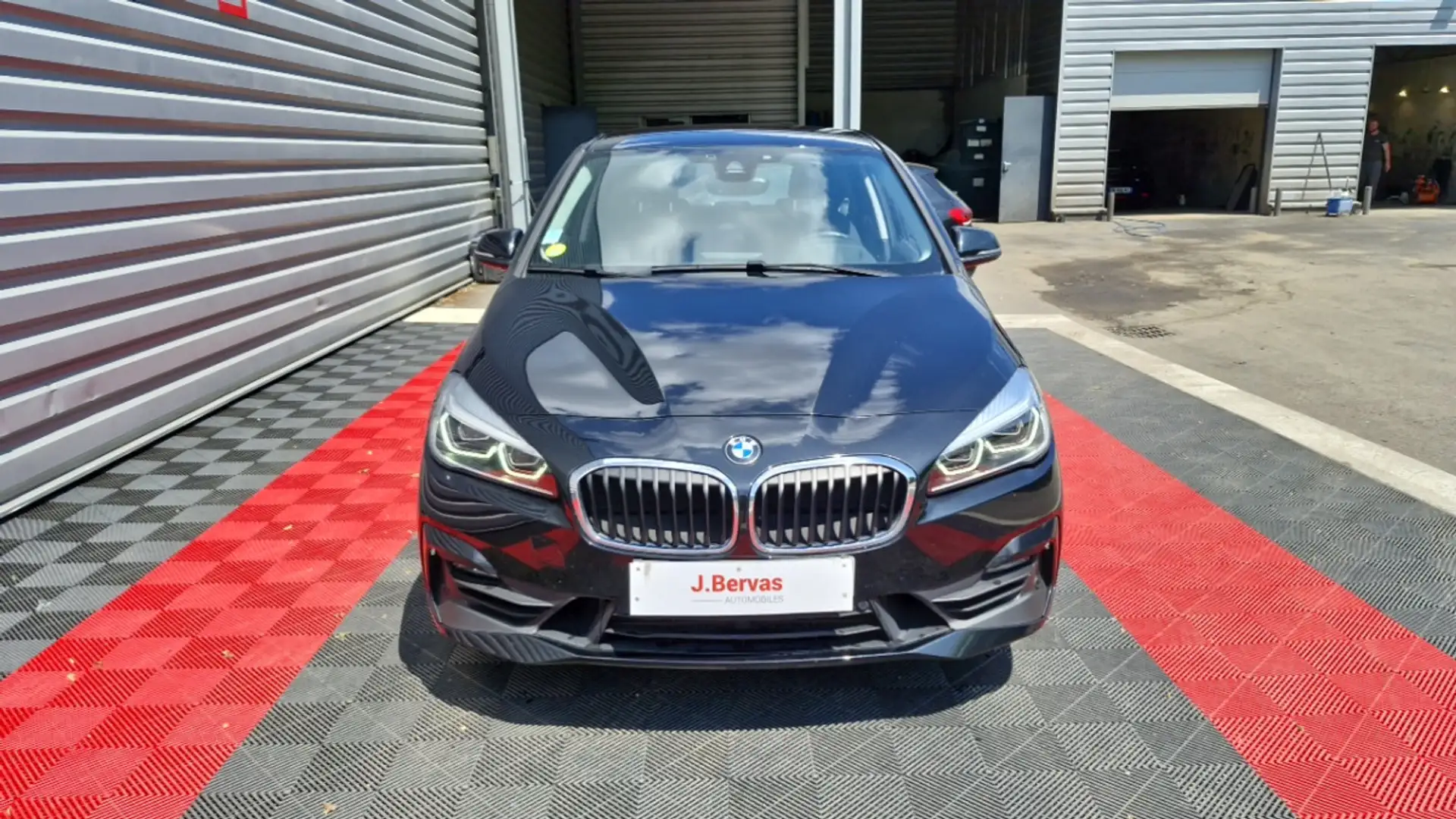 BMW 218 218d Business Design Auto Noir - 2