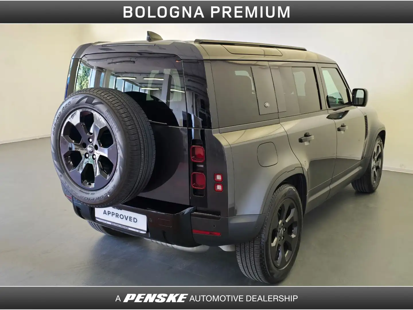 Land Rover Defender Defender 110 3.0D I6 200 CV AWD Auto SE Grigio - 2