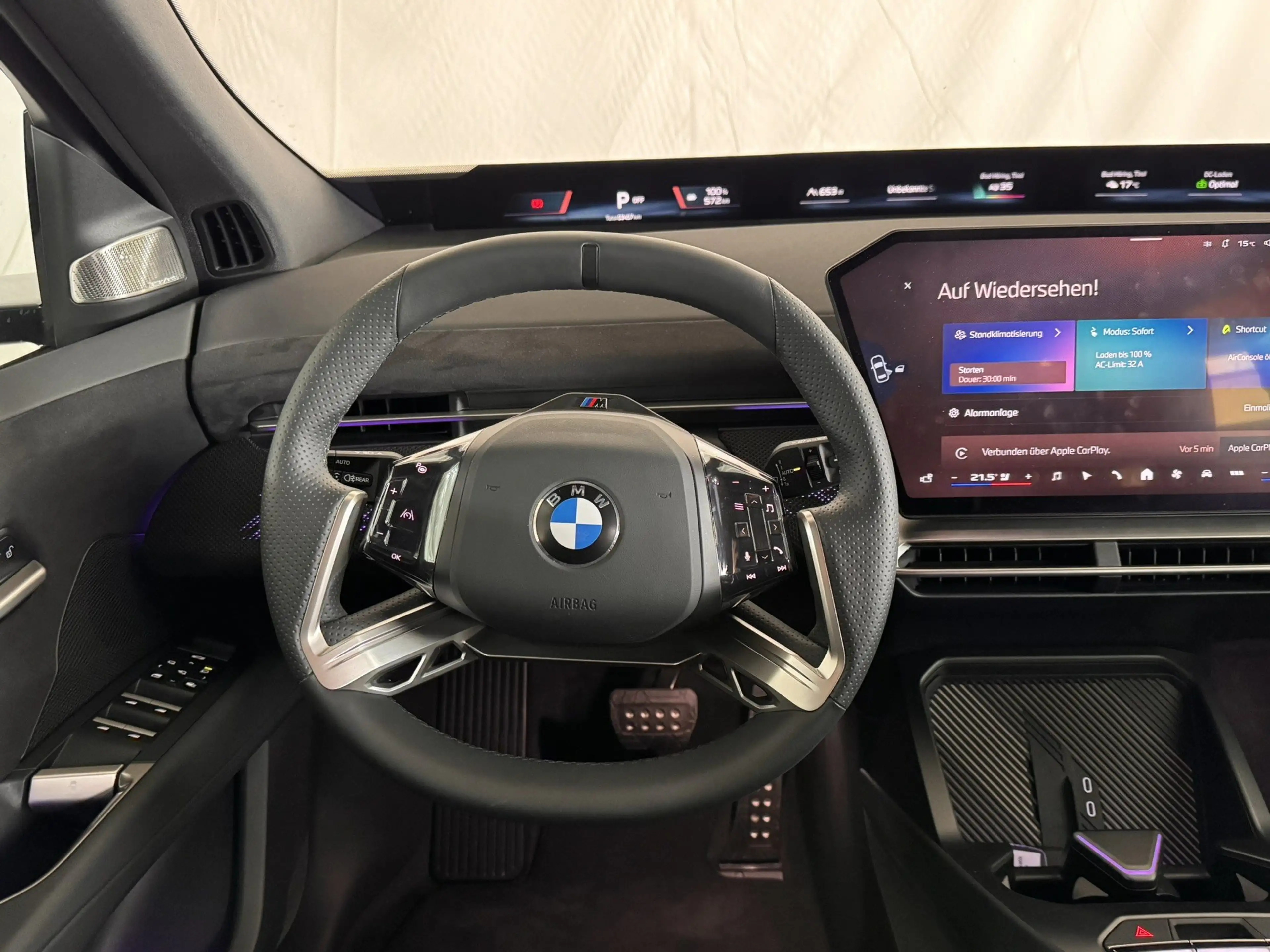 BMW iX3 iX3 50 xDrive — photo 14