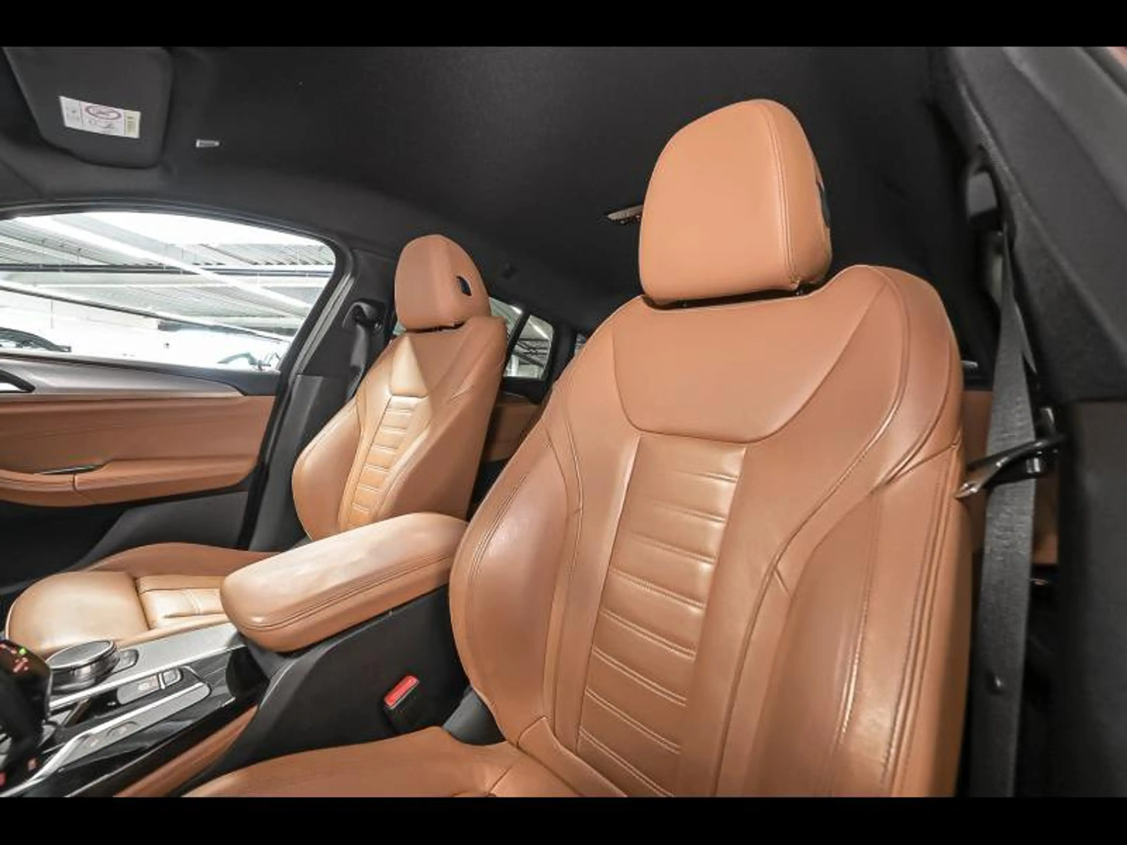 BMW X4 xDrive 20i - MSPORT|NAVI|CAMERA||LED — photo 13