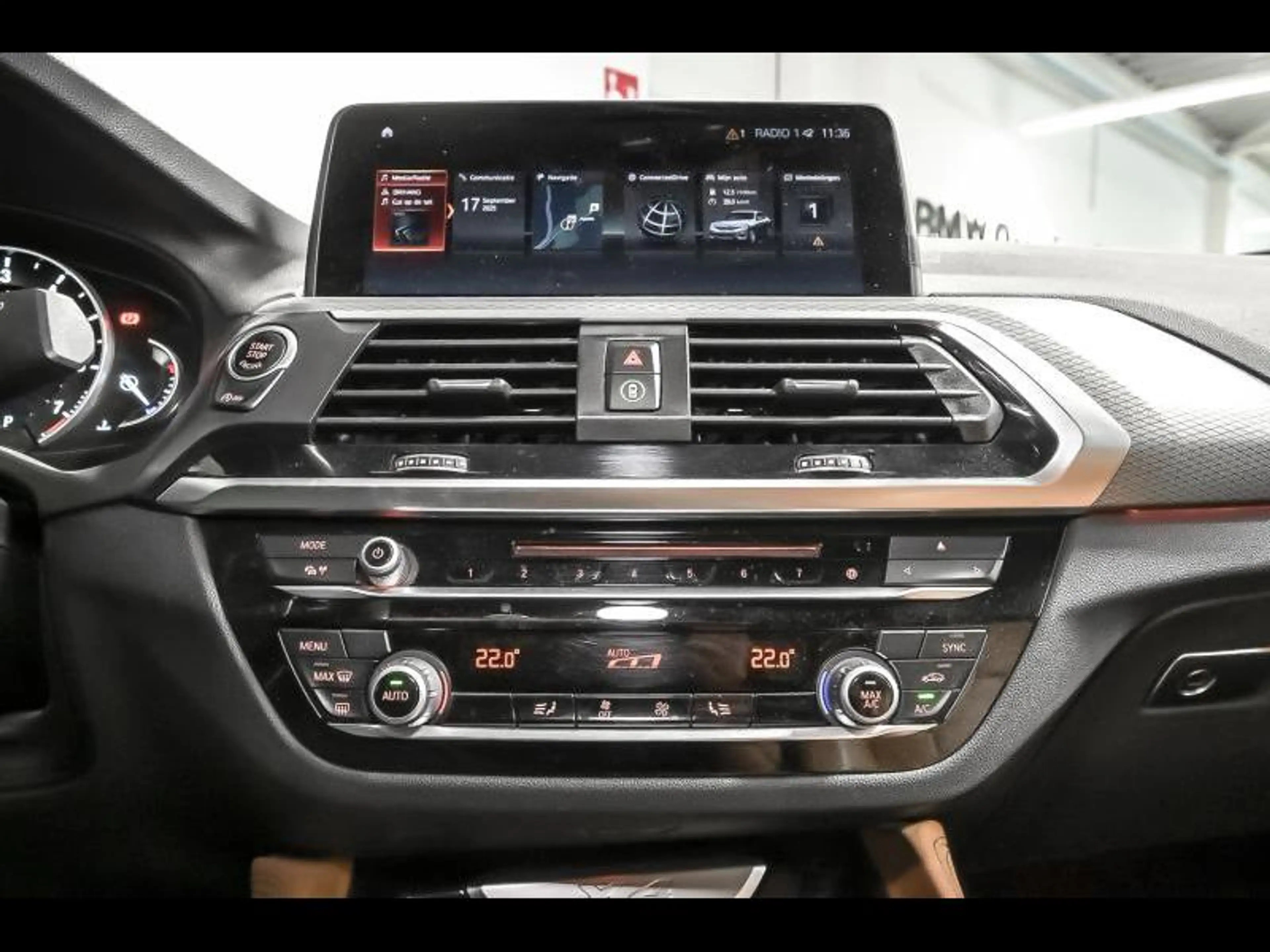 BMW X4 xDrive 20i - MSPORT|NAVI|CAMERA||LED — photo 10