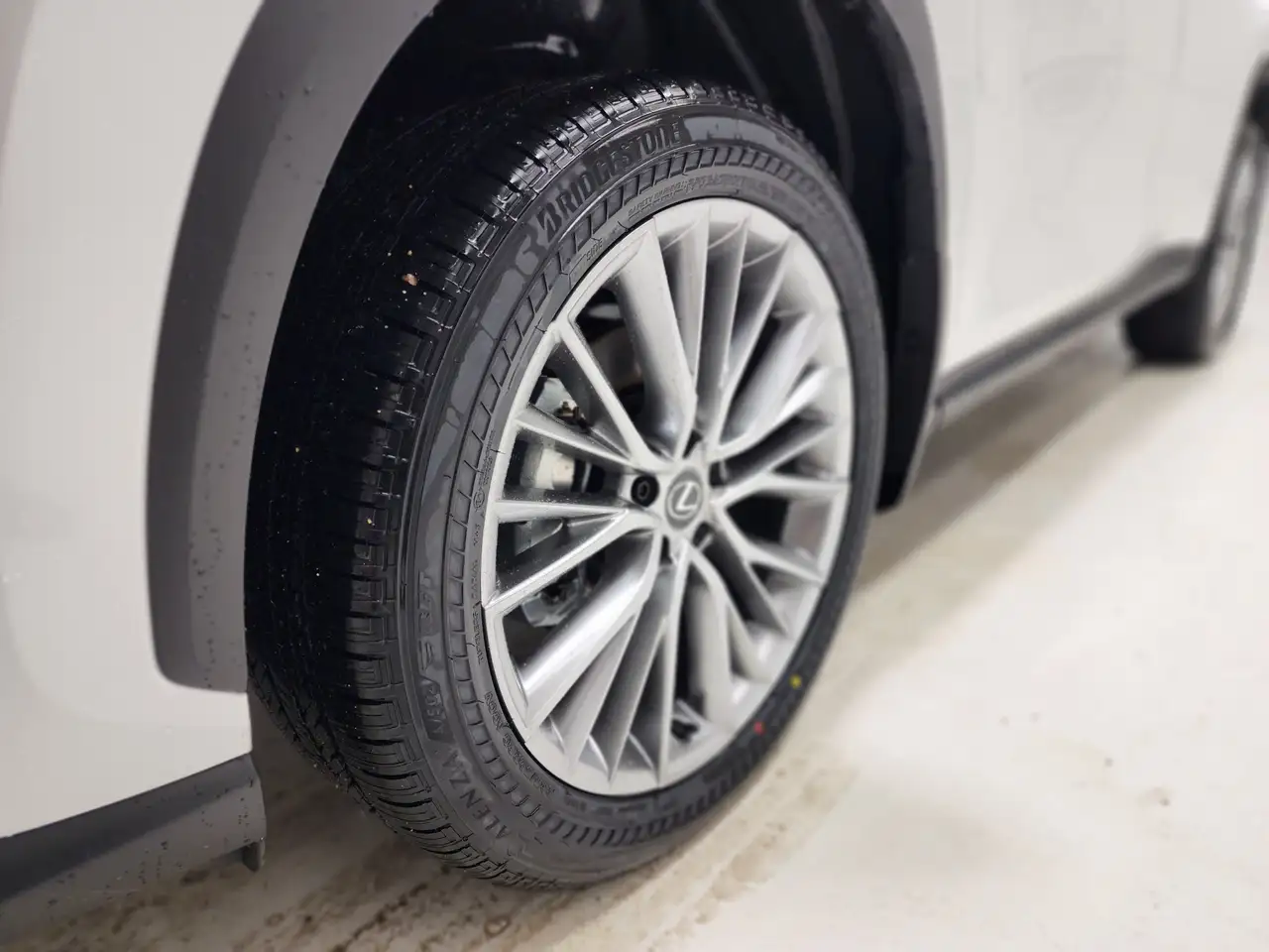 Lexus NX fotografie Lexus NX
