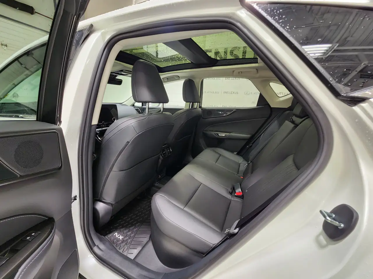 Lexus NX fotografie Lexus NX