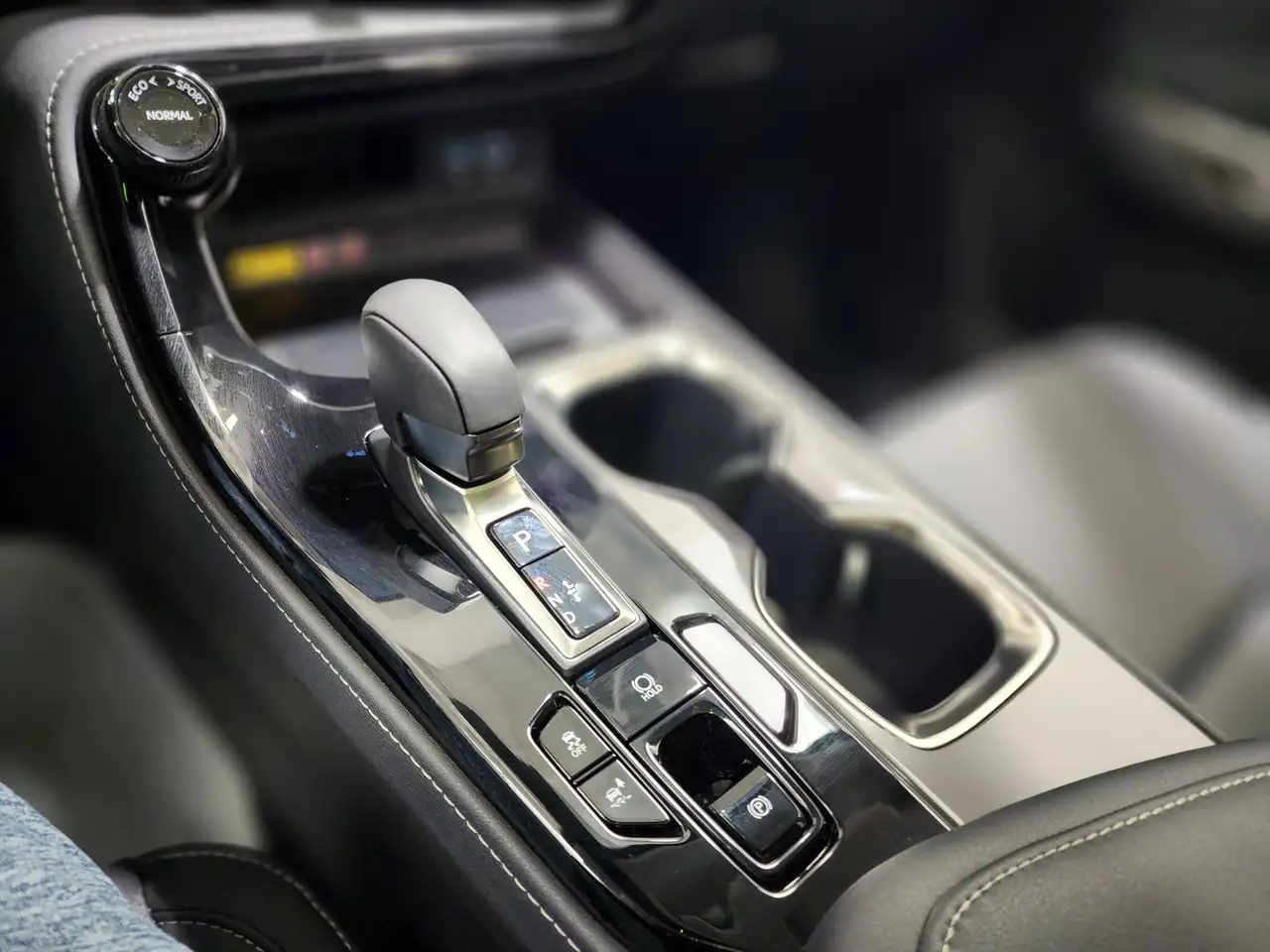 Lexus NX fotografie Lexus NX