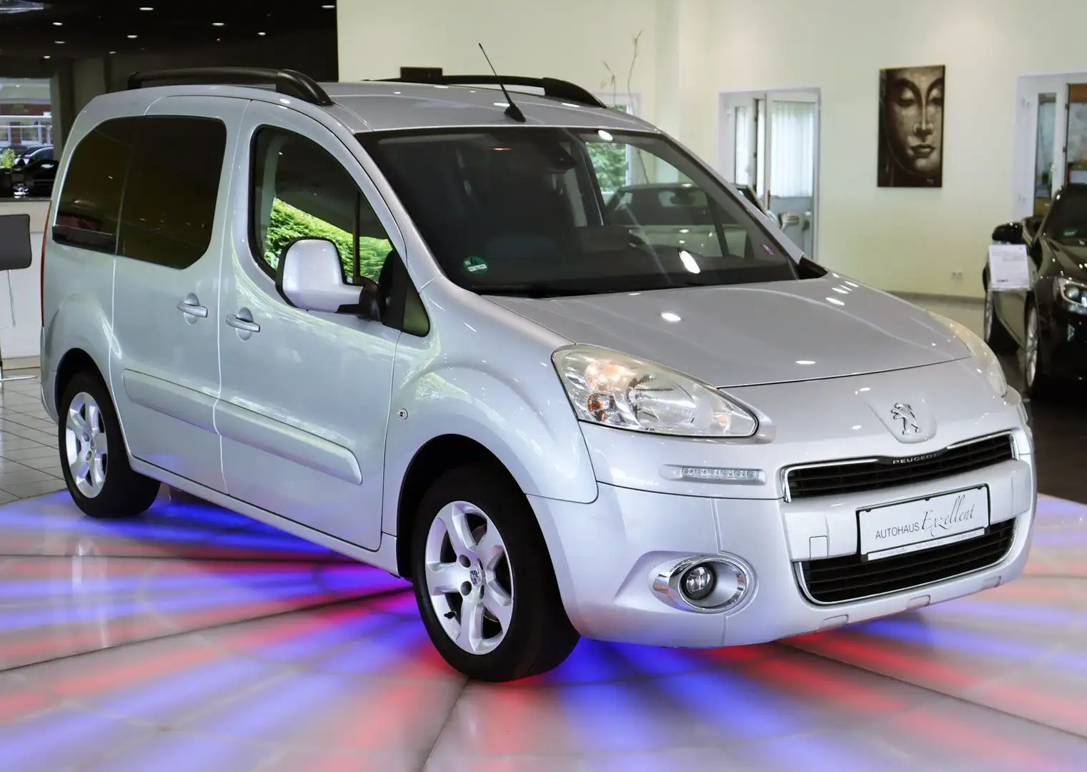 Peugeot Partner Tepee Exclusive*KLIMAAUT*LED*PDC*ALU*EFH Grau - 2