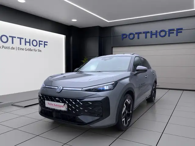 Volkswagen T-Roc 1.5 eTSI DSG R LINE AHK KAMERA NAVI PDC
