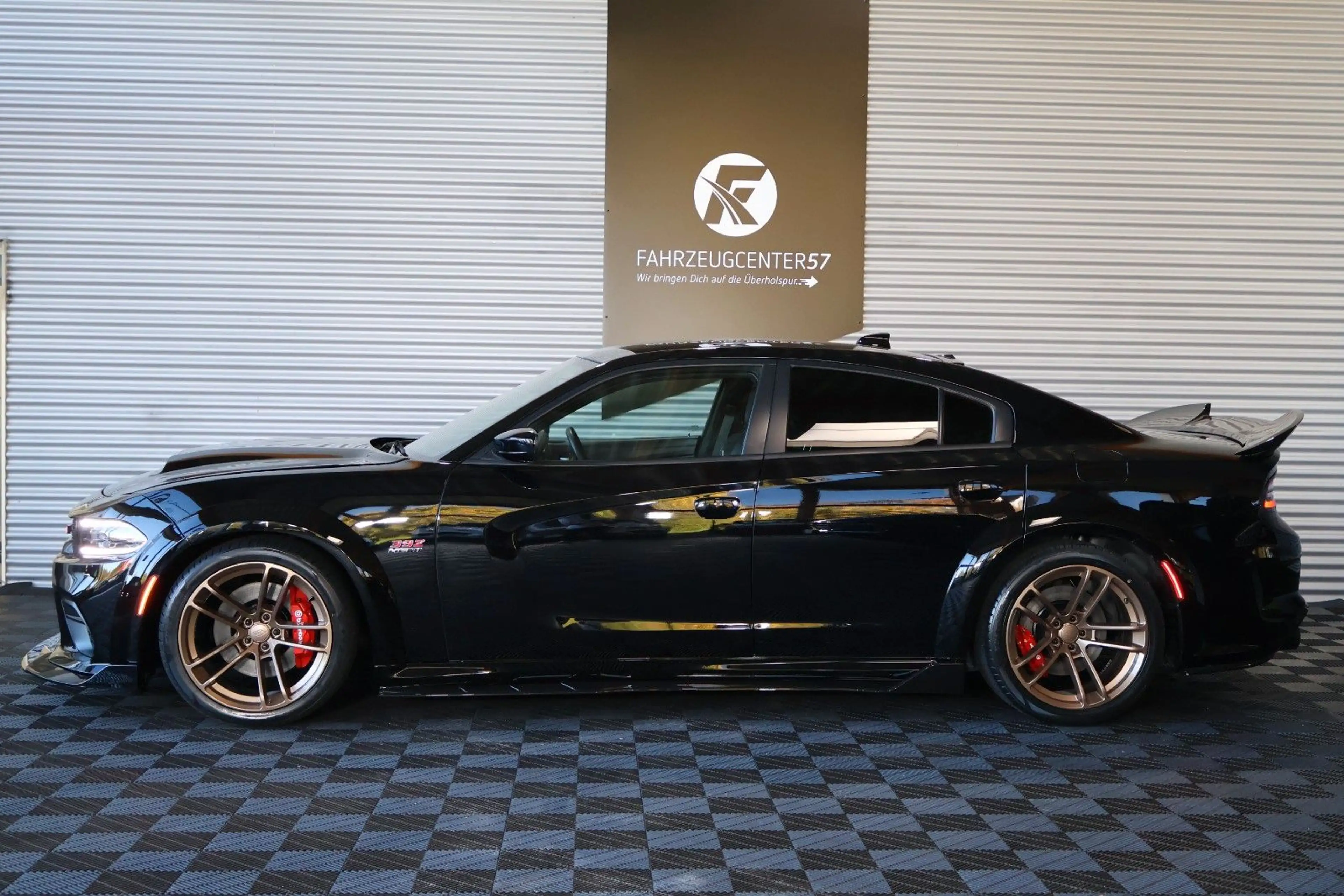 Dodge Charger 6.4L Scat Pack/WIDEBODY/KAMERA/H&K — photo 2