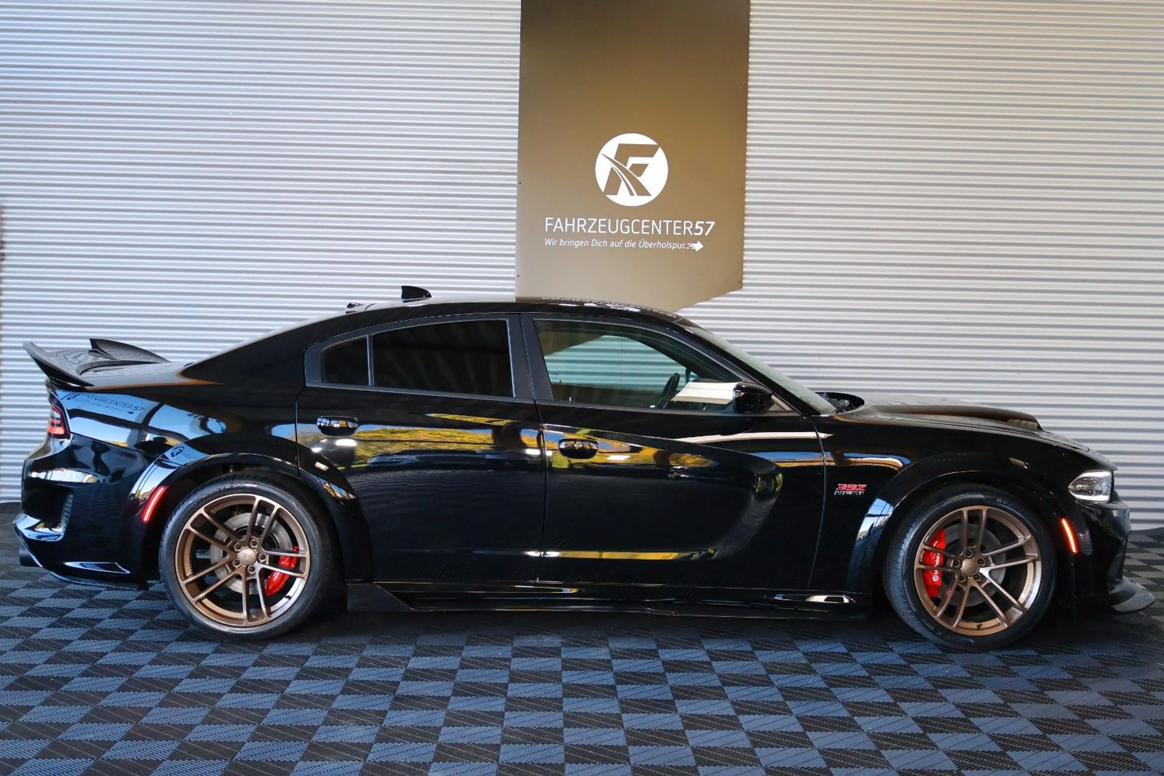 Dodge Charger 6.4L Scat Pack/WIDEBODY/KAMERA/H&K — photo 5