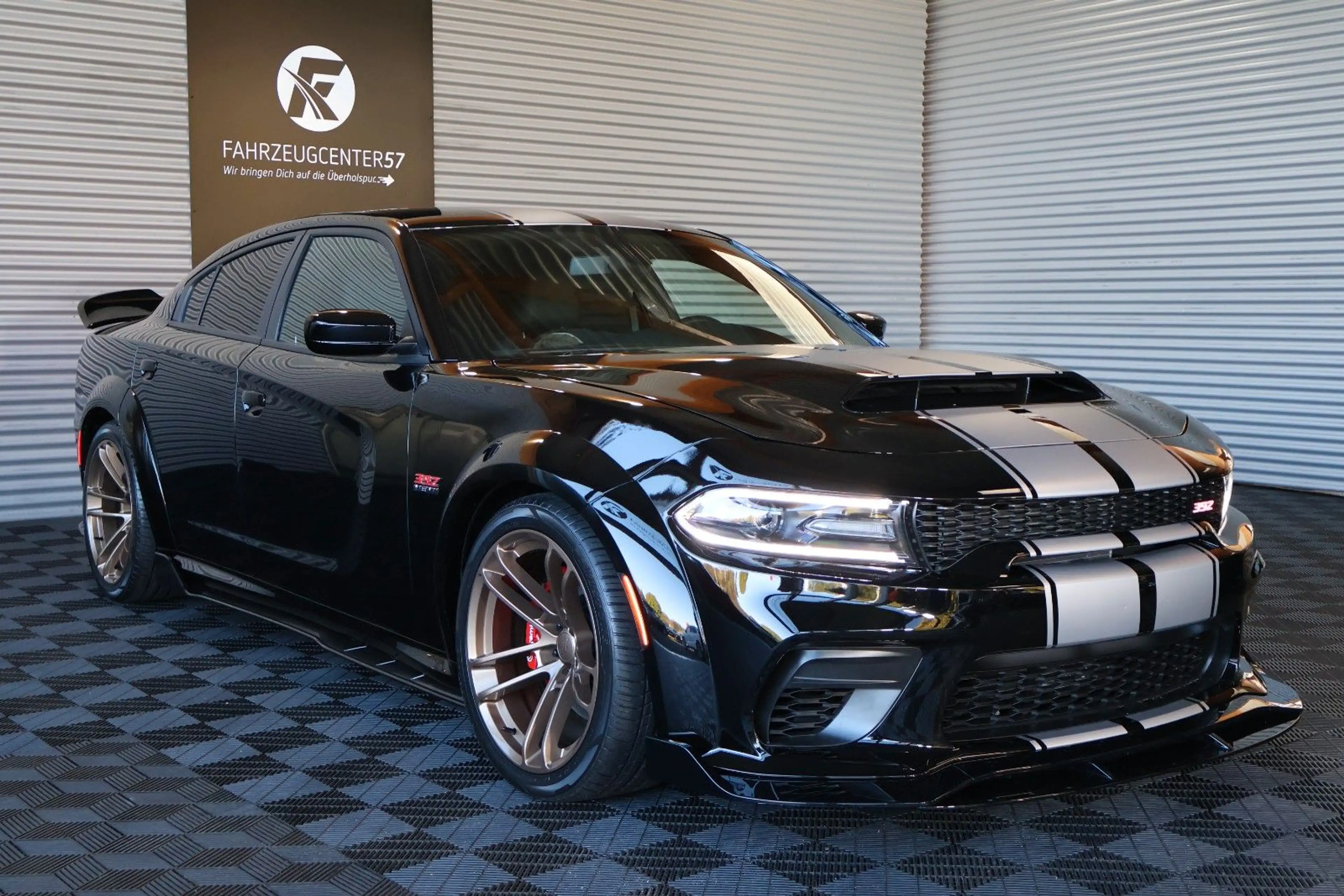 Dodge Charger 6.4L Scat Pack/WIDEBODY/KAMERA/H&K — photo 6