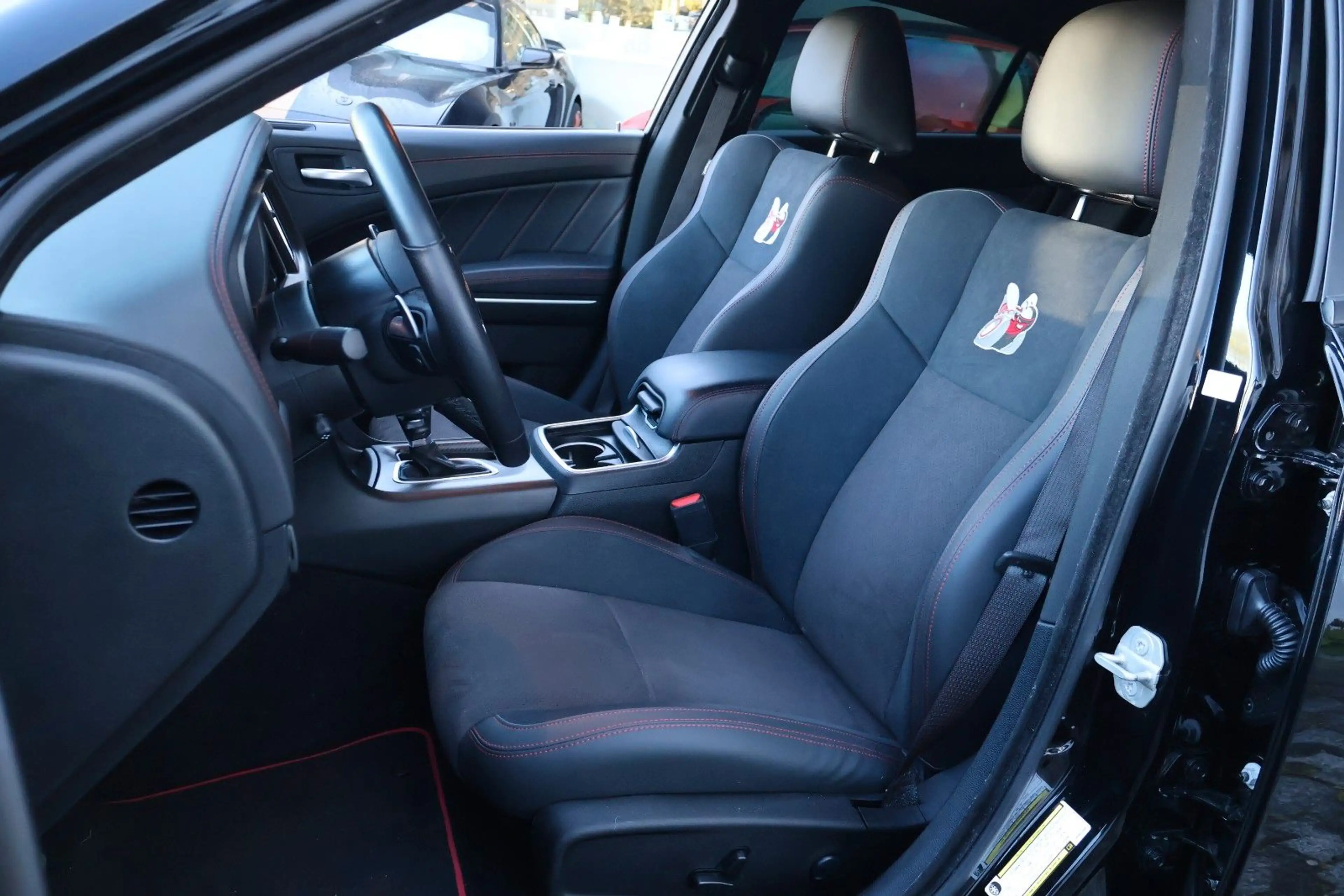 Dodge Charger 6.4L Scat Pack/WIDEBODY/KAMERA/H&K — photo 13