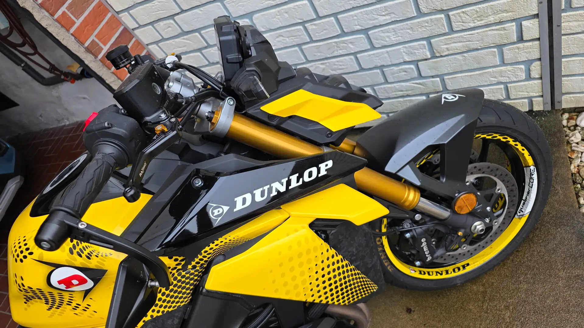 Suzuki GSX-S 1000 Dunlop Sonder Edition 2023 Jaune - 2