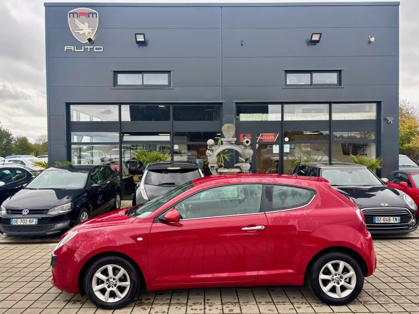 Alfa Romeo MiTo 0.9 Twin Air 105ch Distinctive Stop&Start Rouge - 1