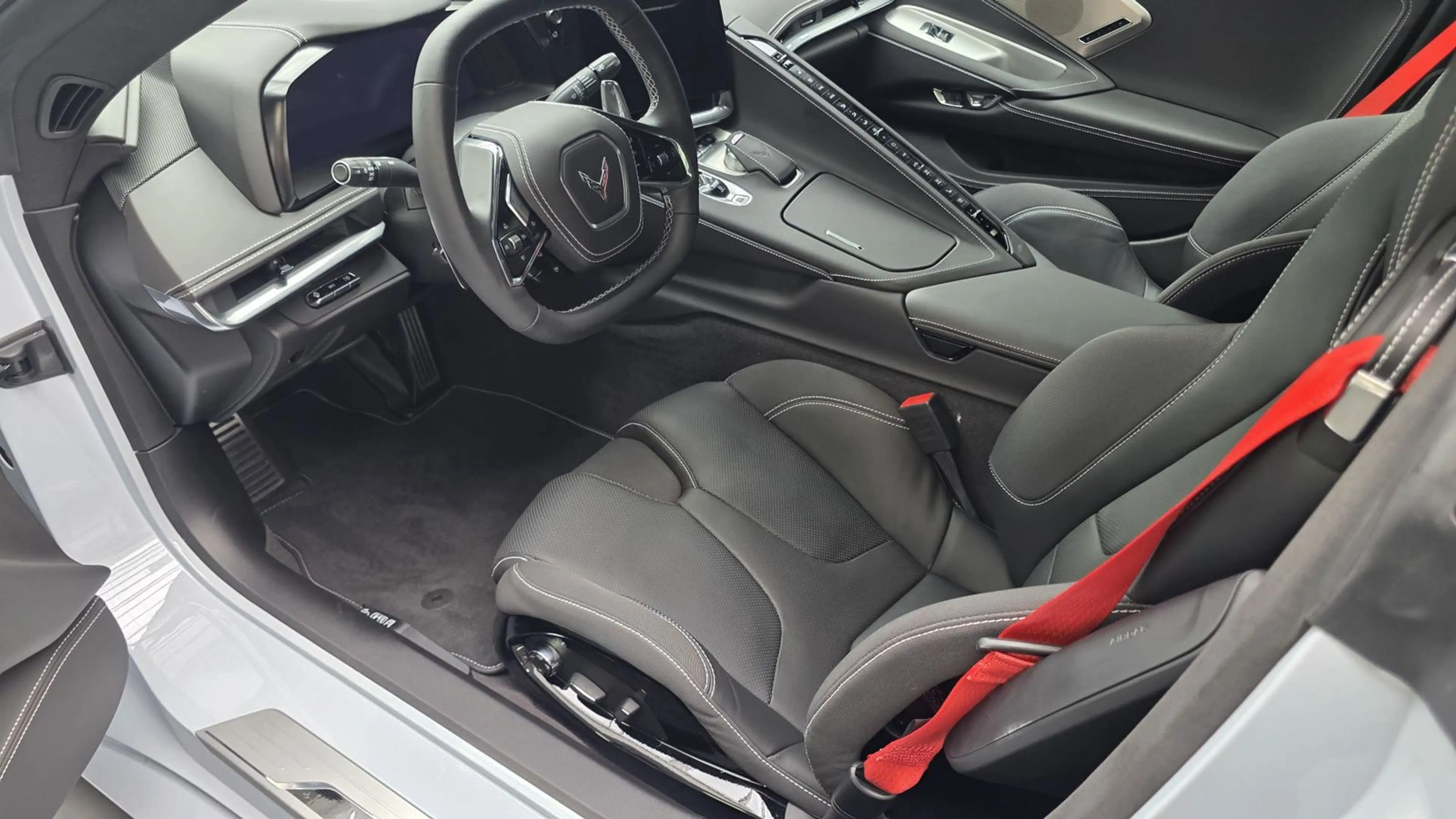 Corvette C8 Coupe 3LT 6.2 V8 Competition|Magentic|Lift — photo 9