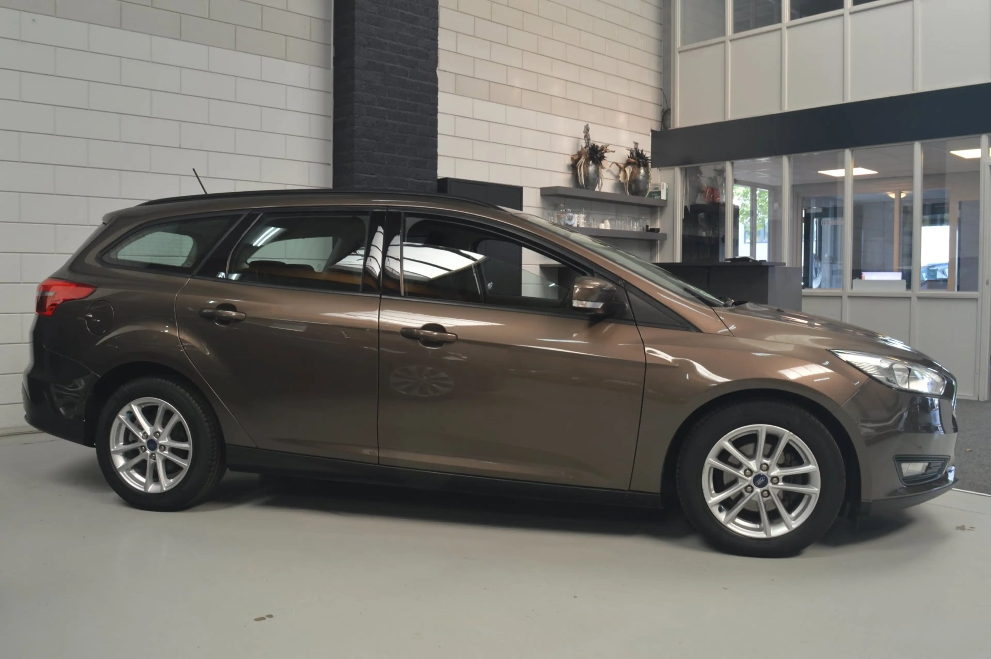 Ford Focus Wagon 1.0 Lease Edition // AIRCO // CRUISE // NAVI — photo 3