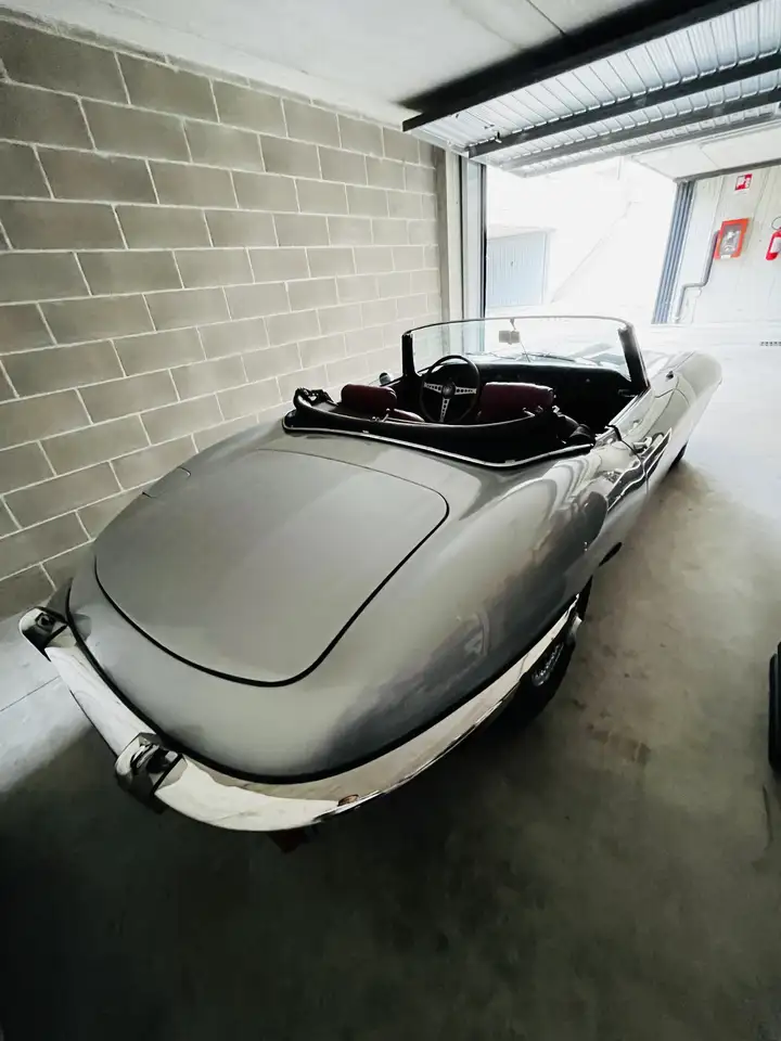 Jaguar E-Type 4.2, foto 6