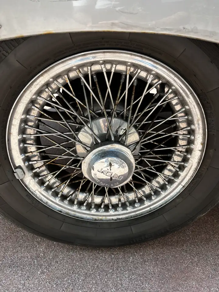 Jaguar E-Type 4.2, foto 9
