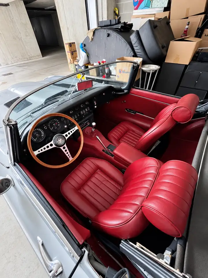 Jaguar E-Type 4.2, foto 2