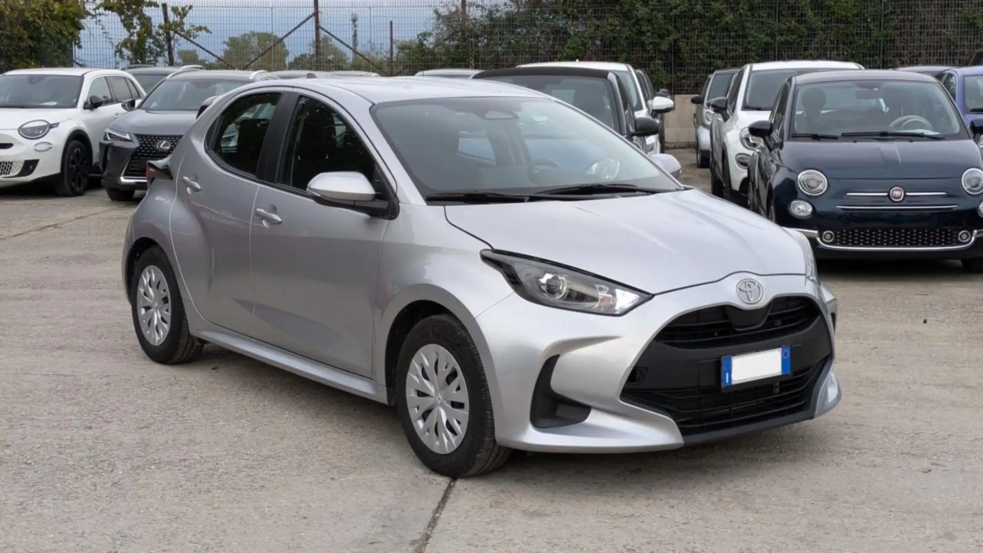 Toyota Yaris HYBRID 1.5hev SAFETYPACK ANDROID/CARPLAY Grigio - 2