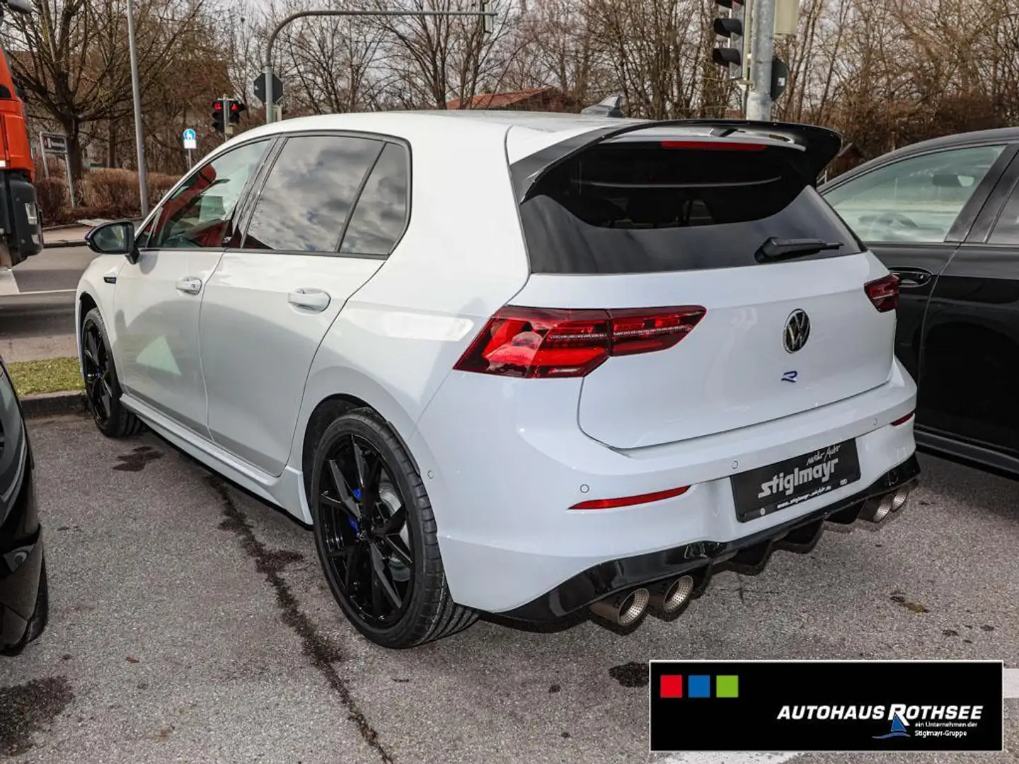 Volkswagen Golf R Performance 4M Leder Head-Up Pano Weiß - 2