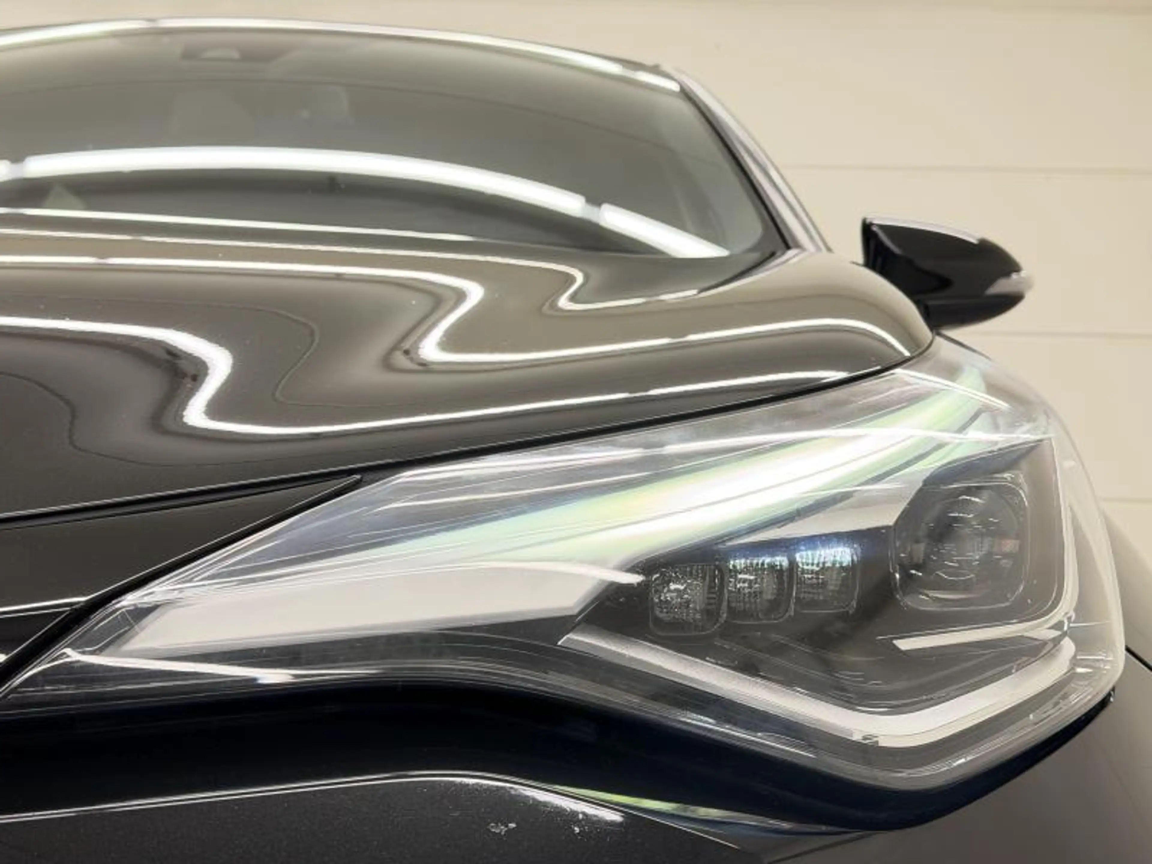 Toyota C-HR C-HIC + Premium Pack — photo 5
