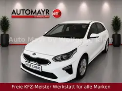 Kia cee'd / Ceed 1.4*Navi*Sitz+Lkrd Hzg*DAB*USB*1.Hand*