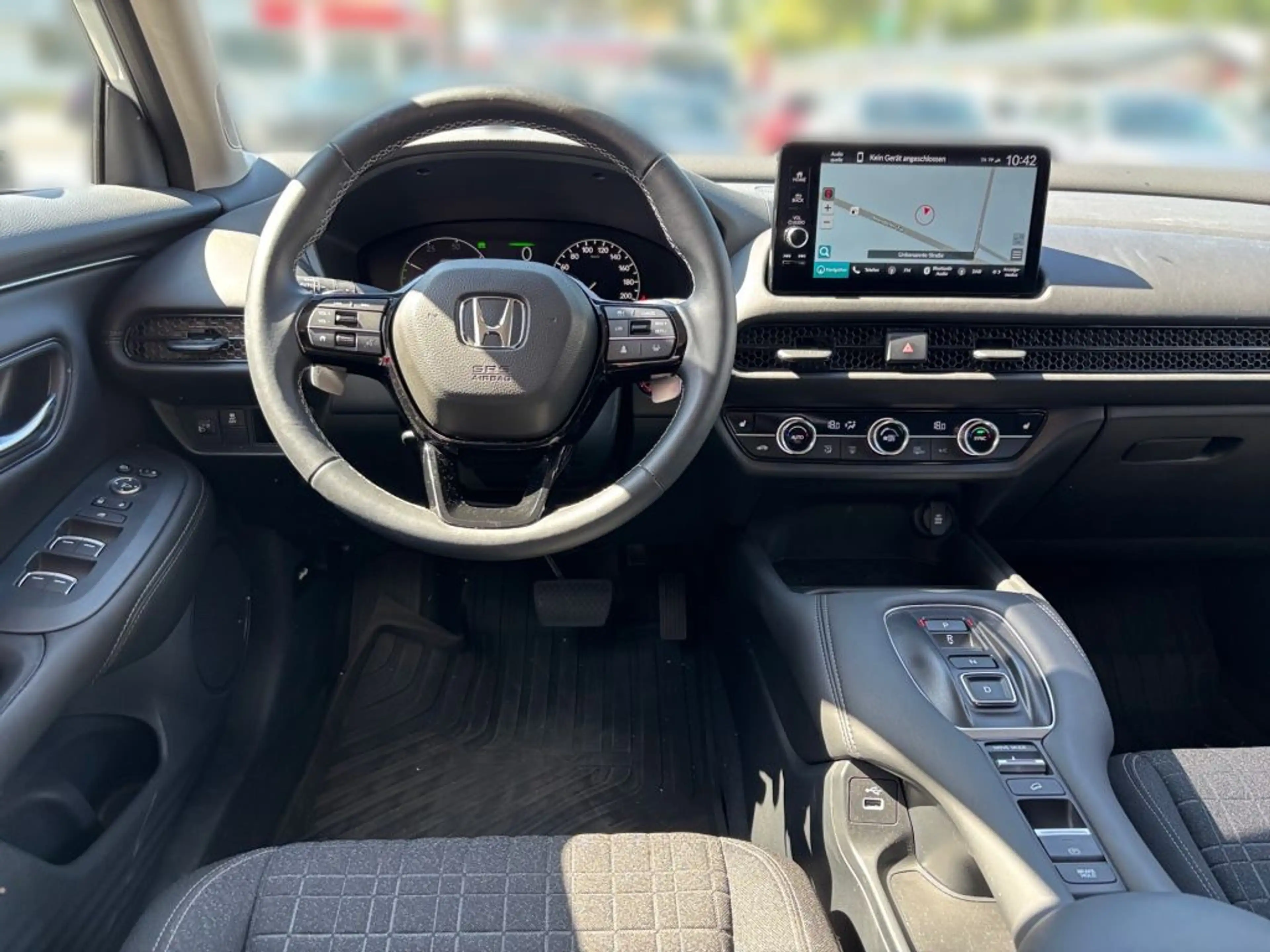 Honda ZR-V e:HEV 2.0 i-MMD Hybrid Elegance — photo 10