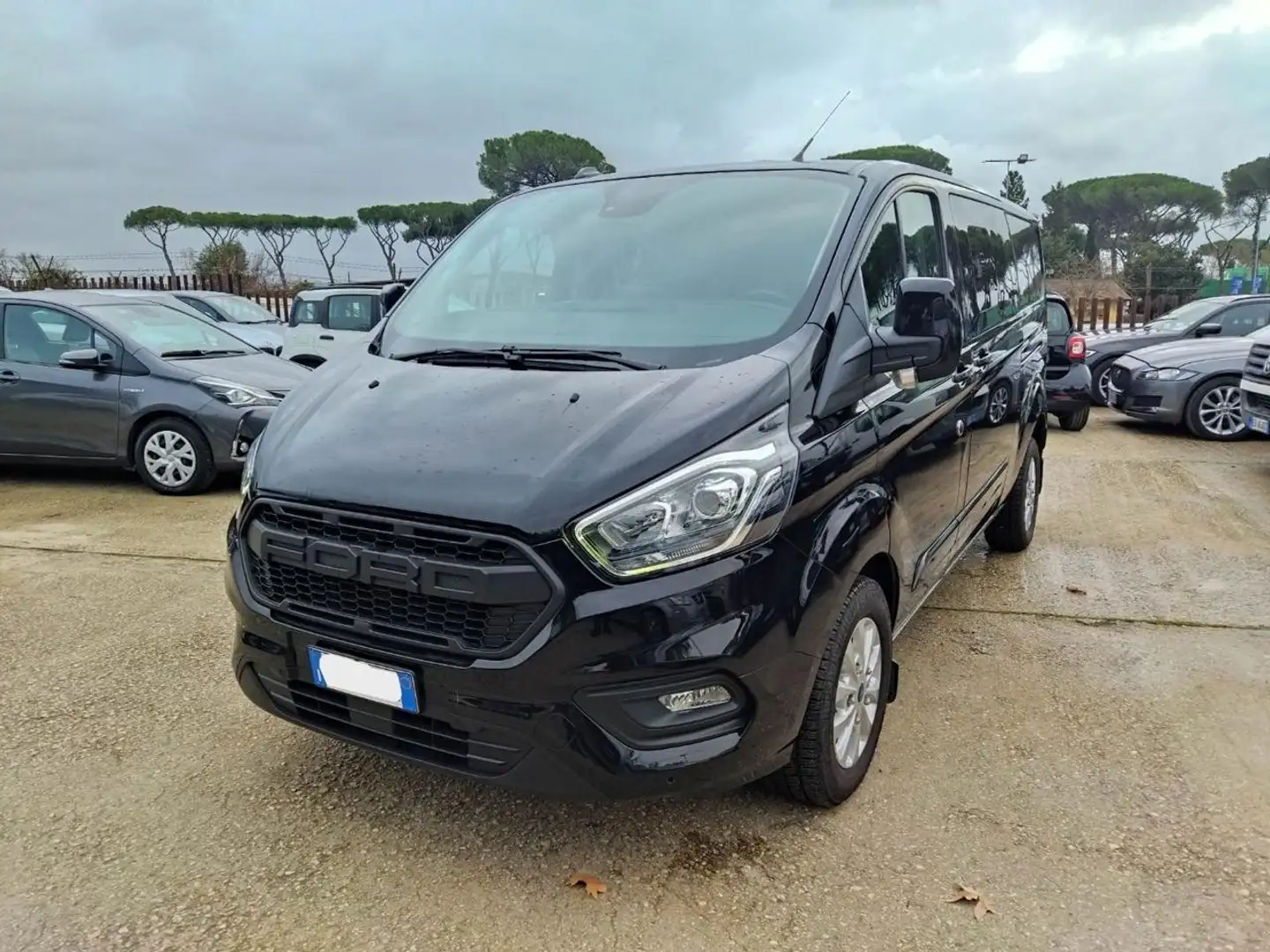 Ford Transit Custom 2.0EcoBlue 5 POSTI L2 H1 TITANIUM DCAB 131cv AUTO. Noir - 1