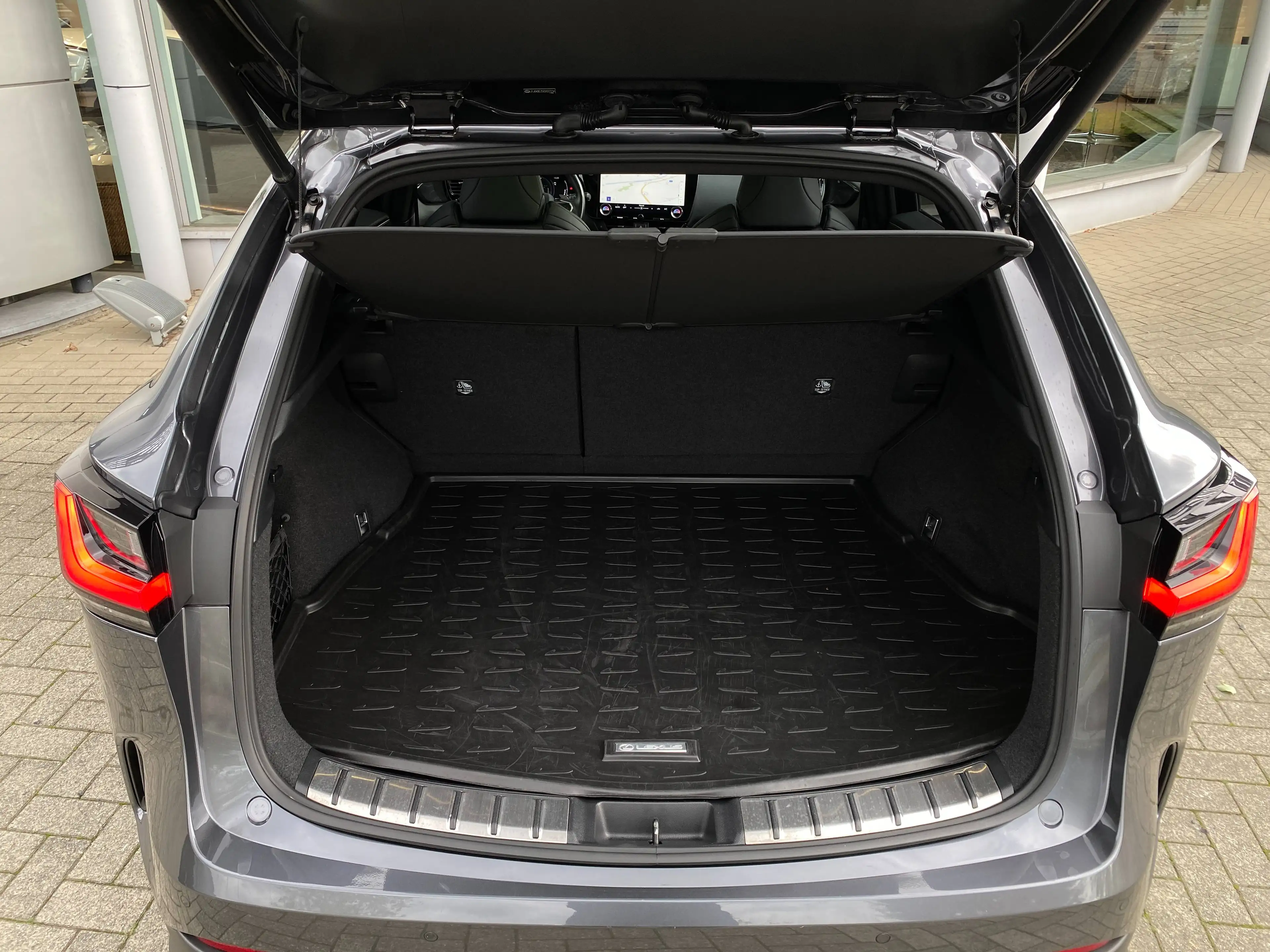 Lexus NX 350h NX 350h 2.5i AWD F Sport Line E-CVT — photo 12