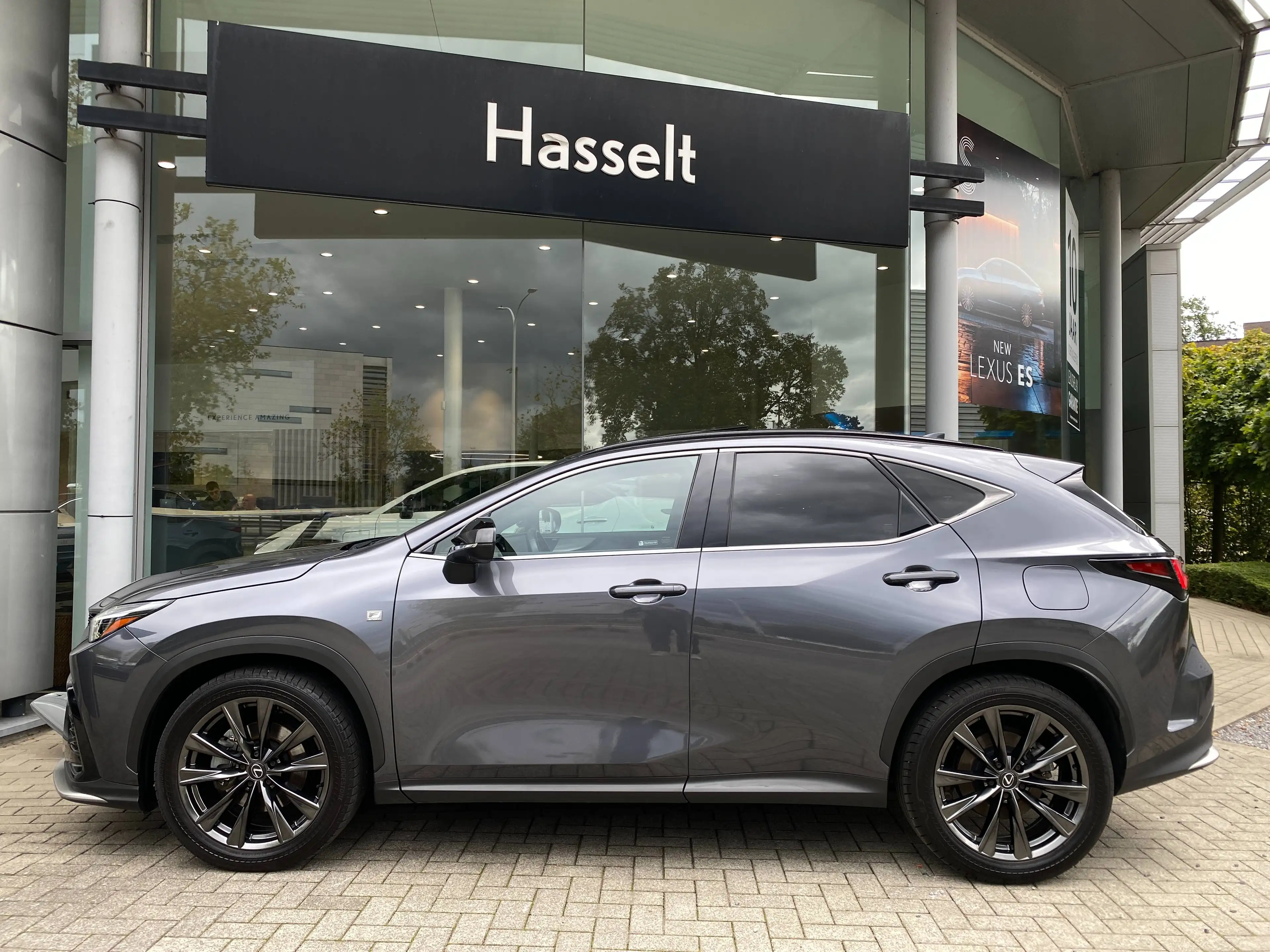 Lexus NX 350h NX 350h 2.5i AWD F Sport Line E-CVT — photo 4