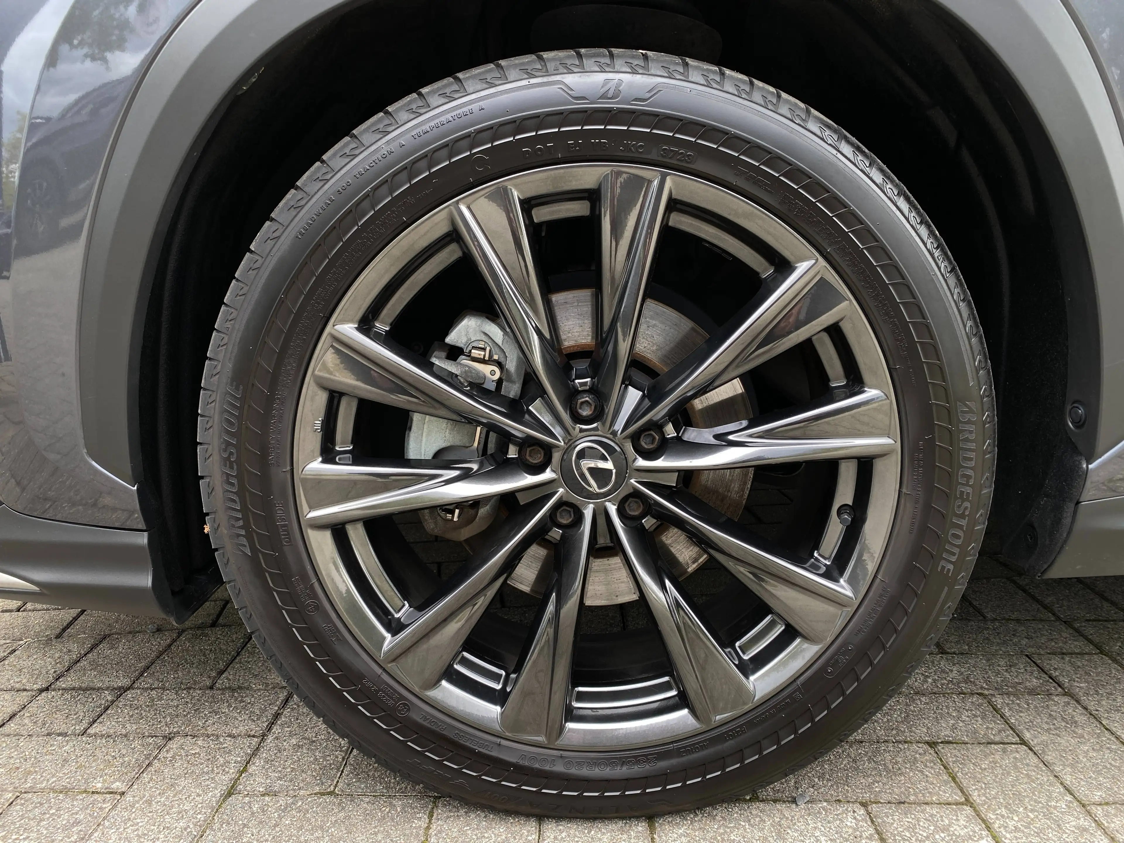 Lexus NX 350h NX 350h 2.5i AWD F Sport Line E-CVT — photo 6
