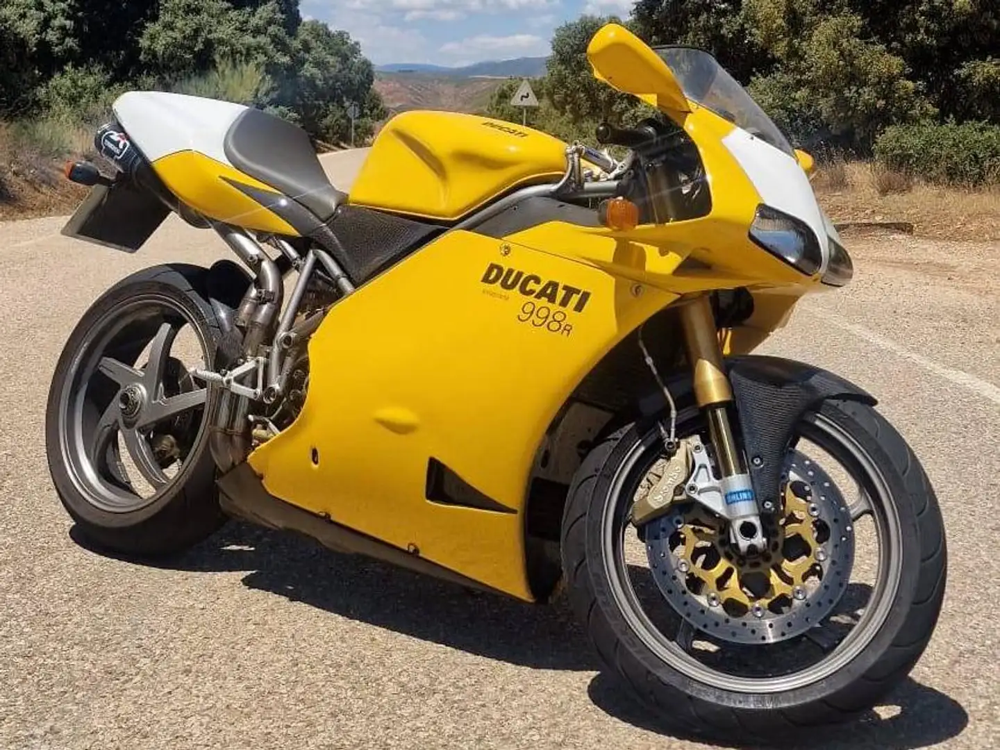 Ducati 998 Biposto Amarillo - 1