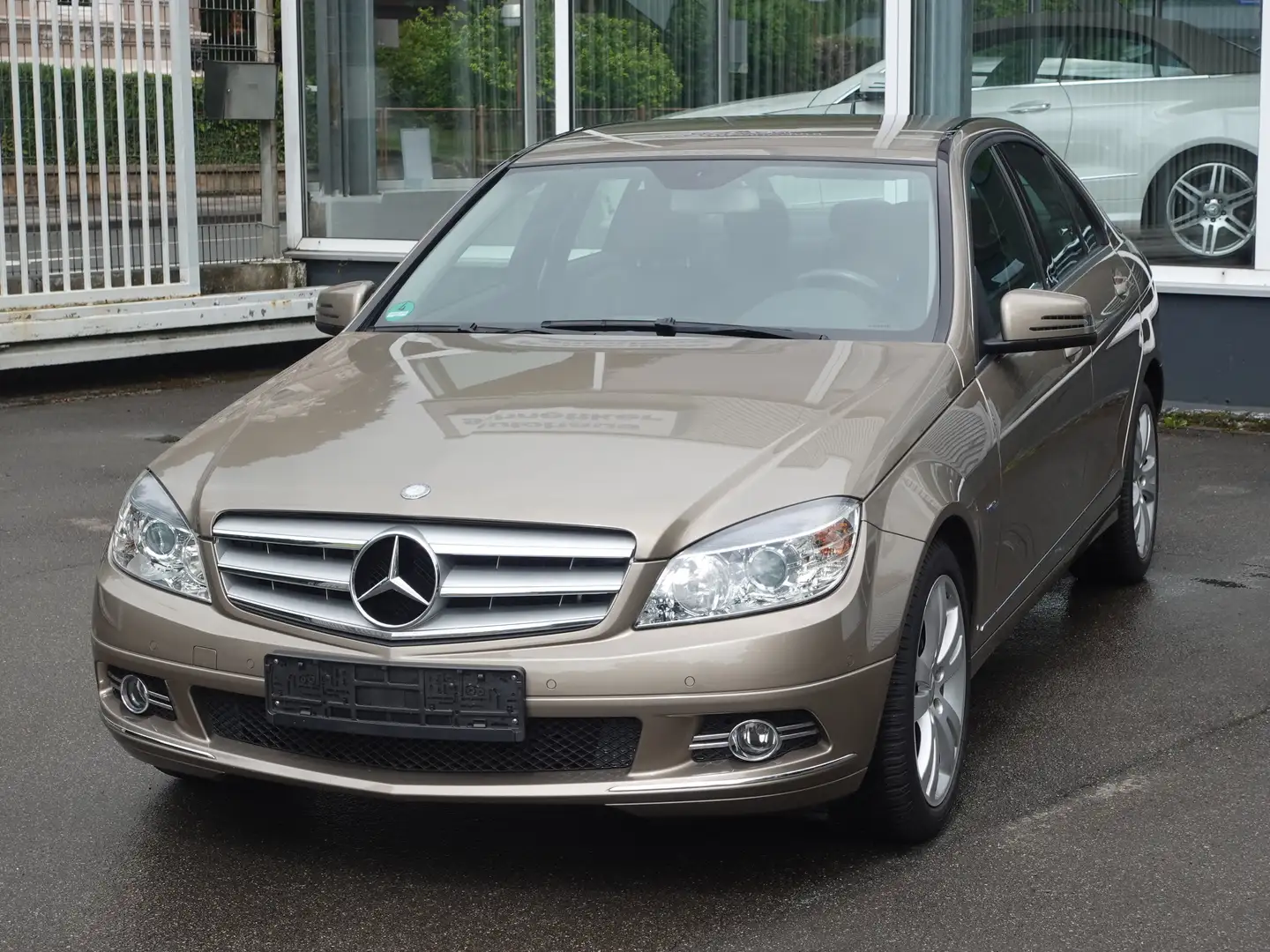 Mercedes-Benz C 180 C 180 CGI Avantgarde Automatik PTS Sitzheizung Beige - 1