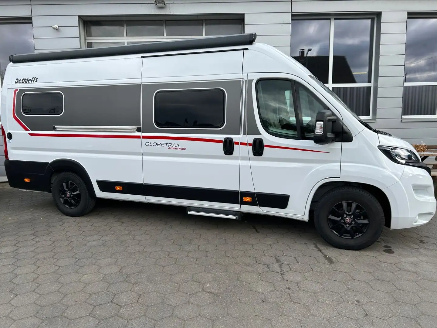 Dethleffs Globetrail Advantage 640ES Fiat+Navi+RFK+ Weiß - 1
