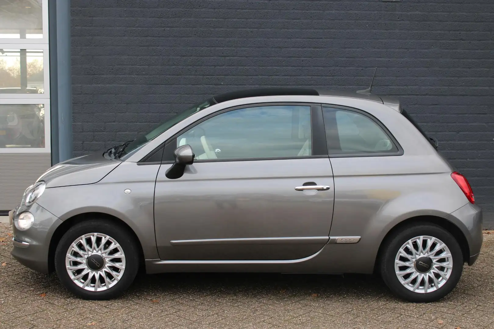 Fiat 500 1.2 Lounge 4 Cilinders | Automaat | Airco | Apple Gris - 2