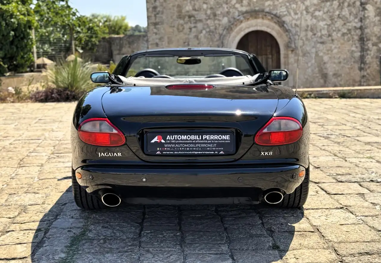 Jaguar XK8 4.0i V8 Convertibile, foto 12