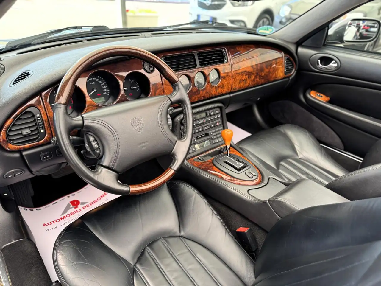 Jaguar XK8 4.0i V8 Convertibile, foto 5
