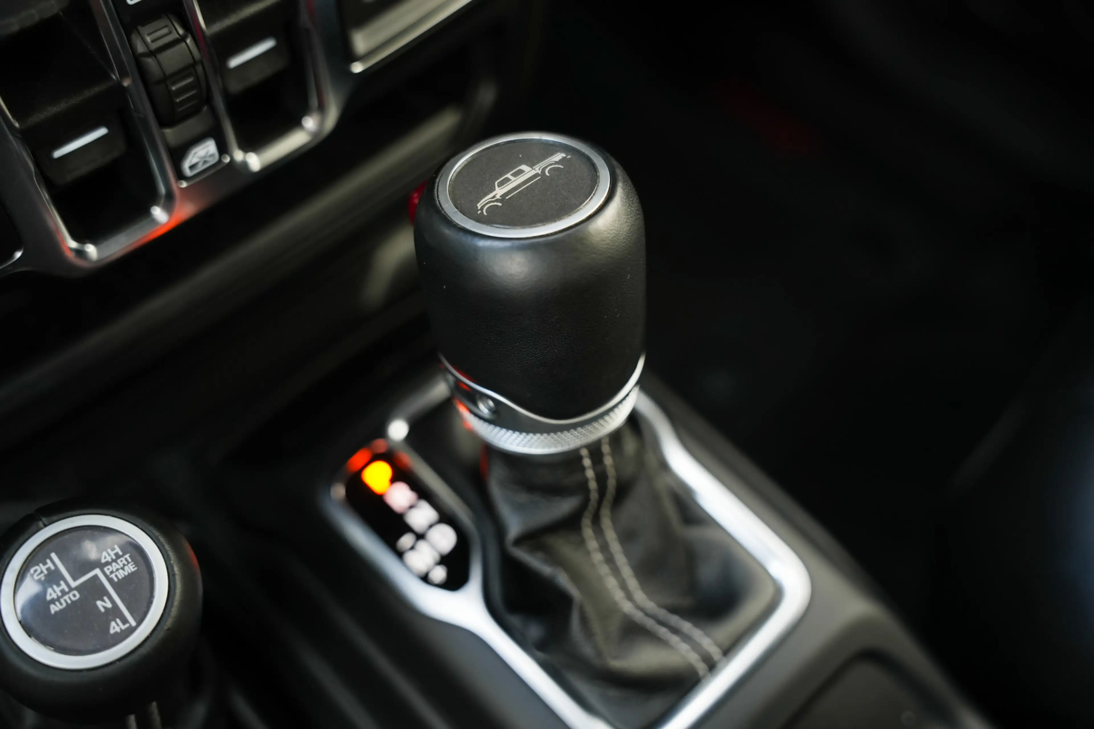Jeep Gladiator Overland 3.0 CRD 264 pk 4x4 /BTW-auto/ Grijs-Kente — photo 23
