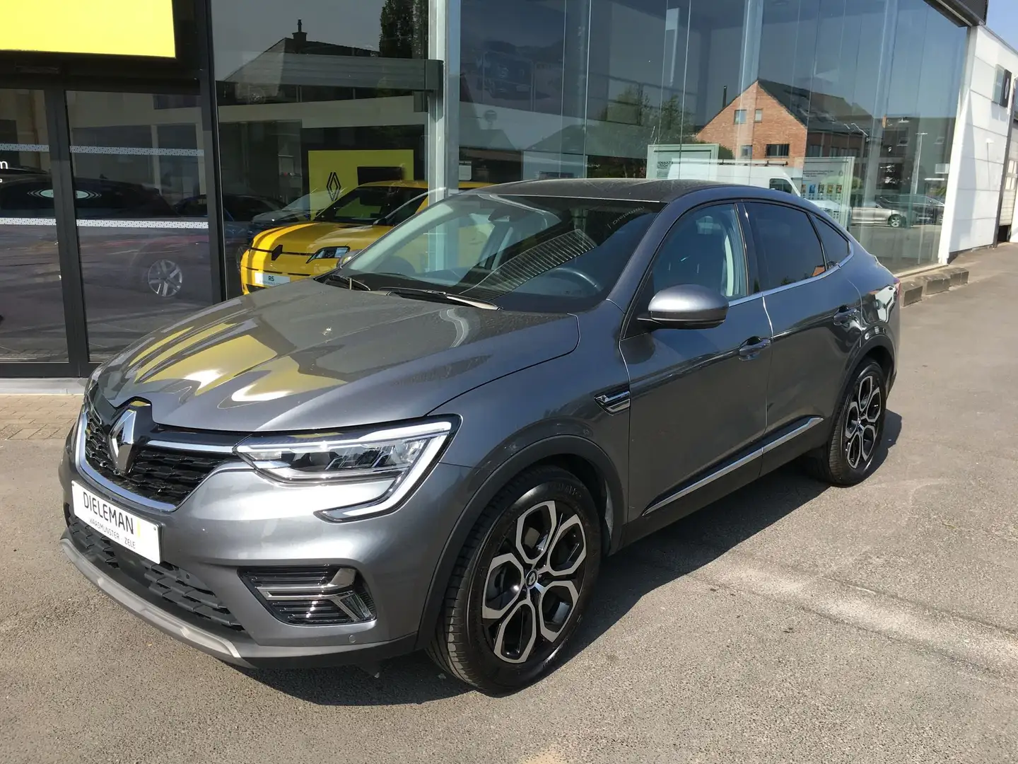 Renault Arkana E-Tech Hybrid Intens - 2