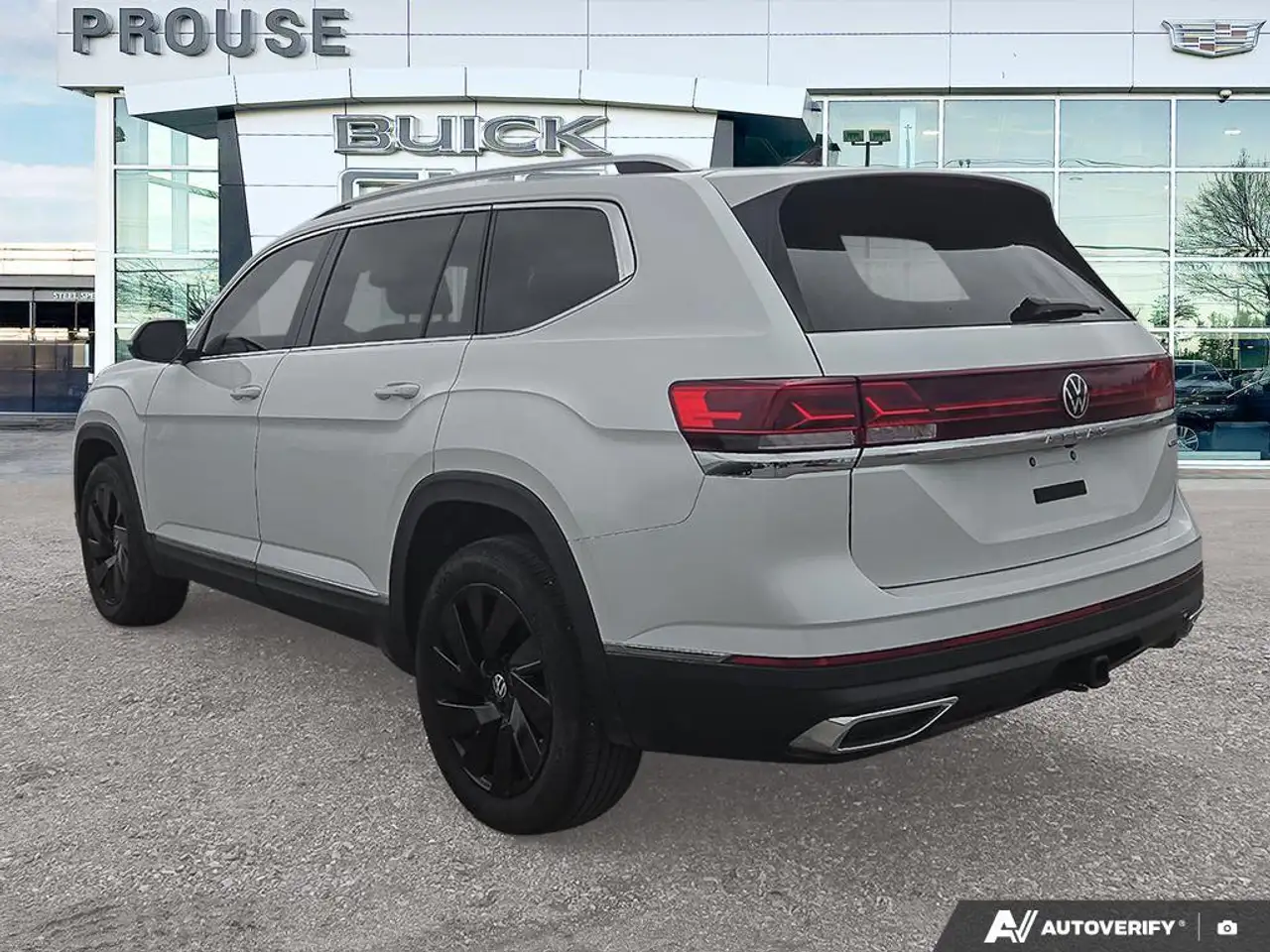 Volkswagen Atlas снимка Volkswagen Atlas