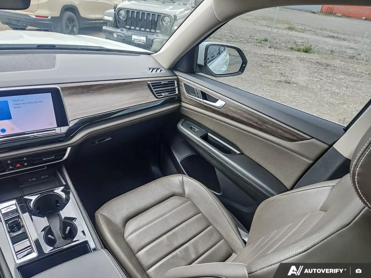 Volkswagen Atlas снимка Volkswagen Atlas