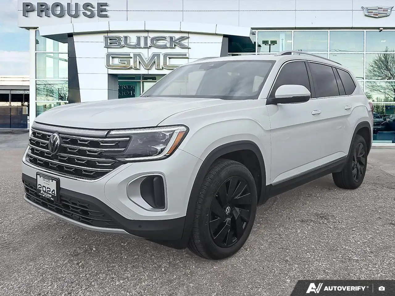 Volkswagen Atlas снимка Volkswagen Atlas