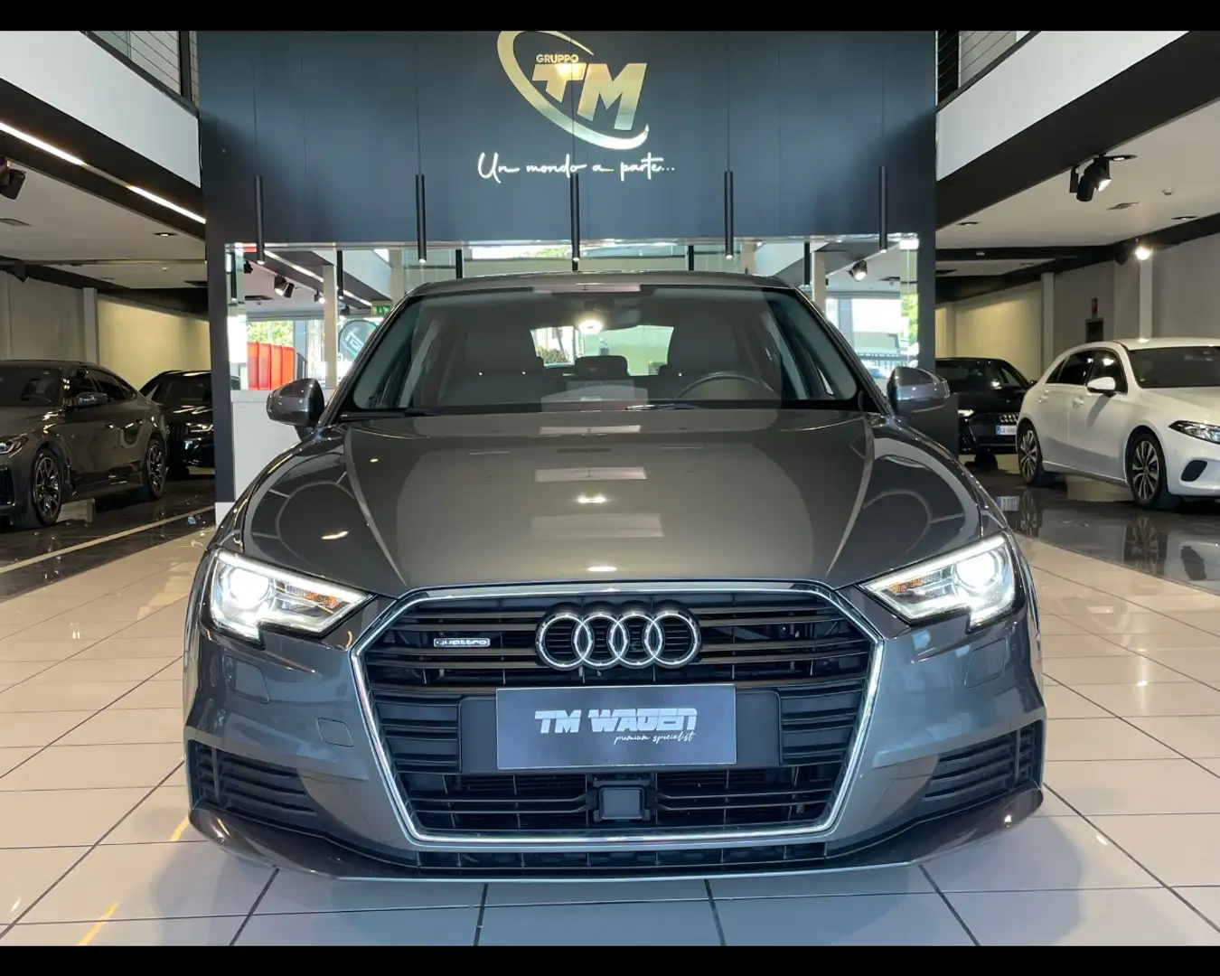 Audi A3 SPB 2.0 TDI 184 CV quattro S tronic Business 2018 Argent - 2