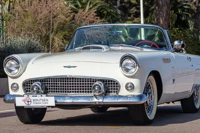 Ford Thunderbird